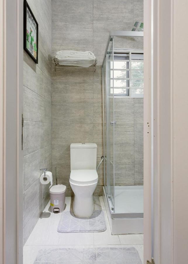The Avery Suites, East Legon Accra Exterior photo
