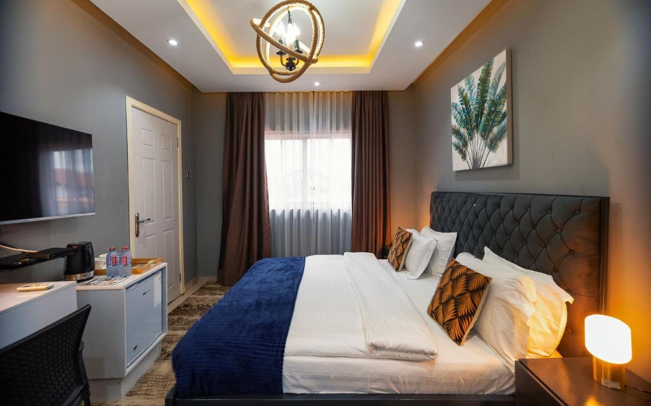 The Avery Suites, East Legon Accra Exterior photo