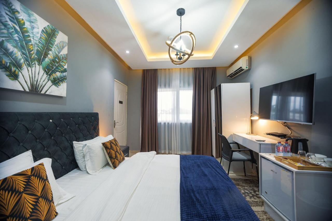 The Avery Suites, East Legon Accra Exterior photo
